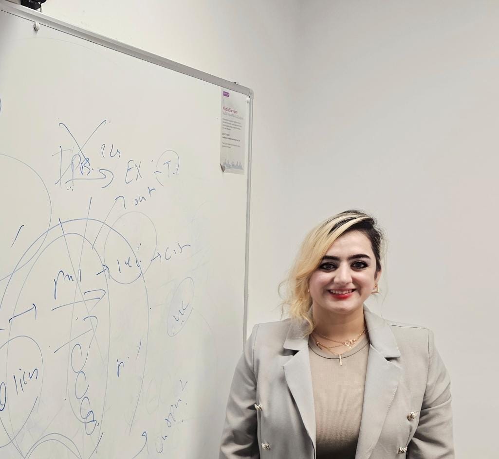 Dr. Homa Molavi